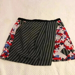 Peter Pilotti for Target floral faux wrap skirt. Size 16